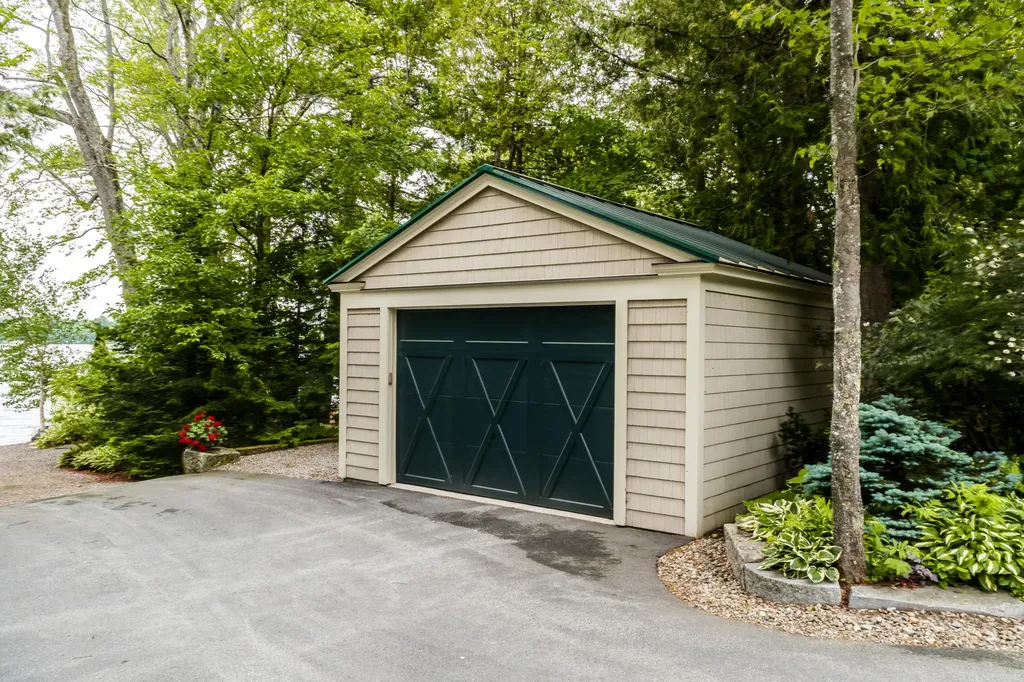 107 Barrows Point Road Newport ME 04953