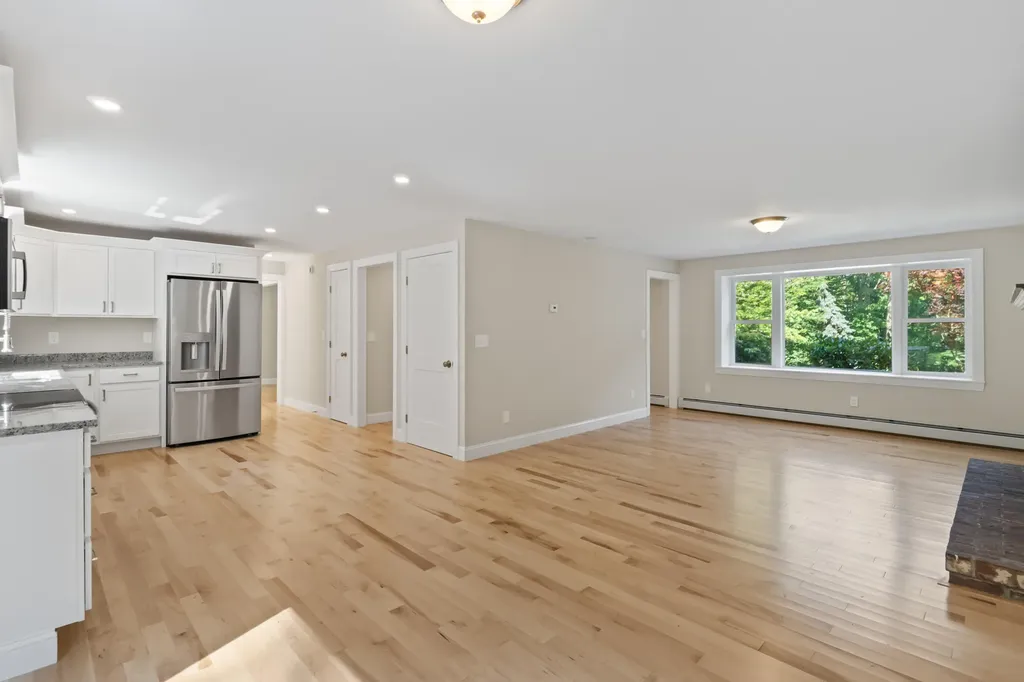 78 Coachman Avenue Auburn ME 04210