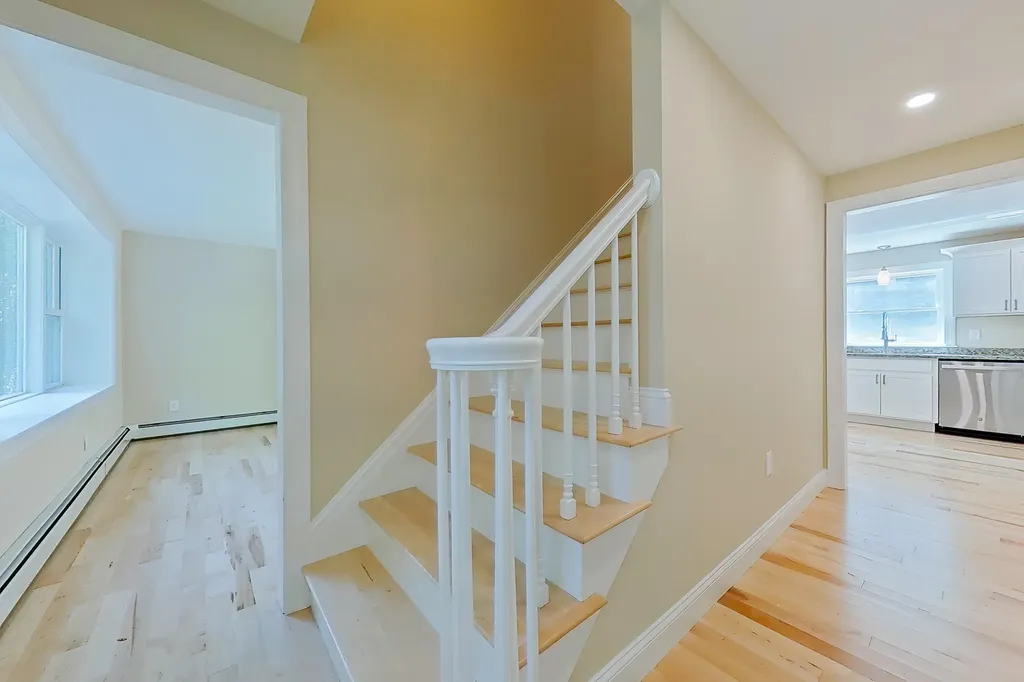78 Coachman Avenue Auburn ME 04210