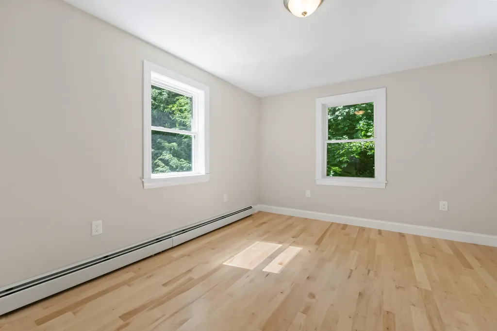 78 Coachman Avenue Auburn ME 04210