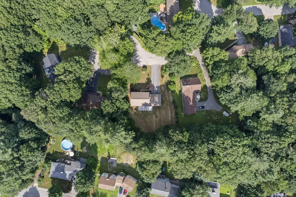 78 Coachman Avenue Auburn ME 04210