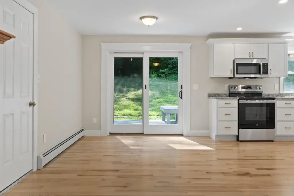 78 Coachman Avenue Auburn ME 04210