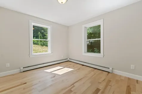 78 Coachman Avenue Auburn ME 04210