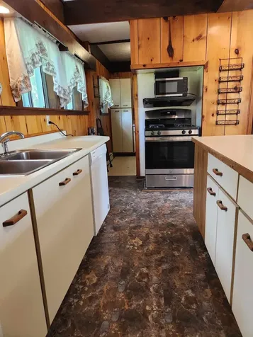 276 E Main Street Dover-foxcroft ME 04426