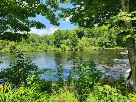 276 E Main Street Dover-foxcroft ME 04426