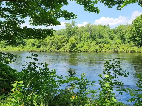 276 E Main Street Dover-foxcroft ME 04426