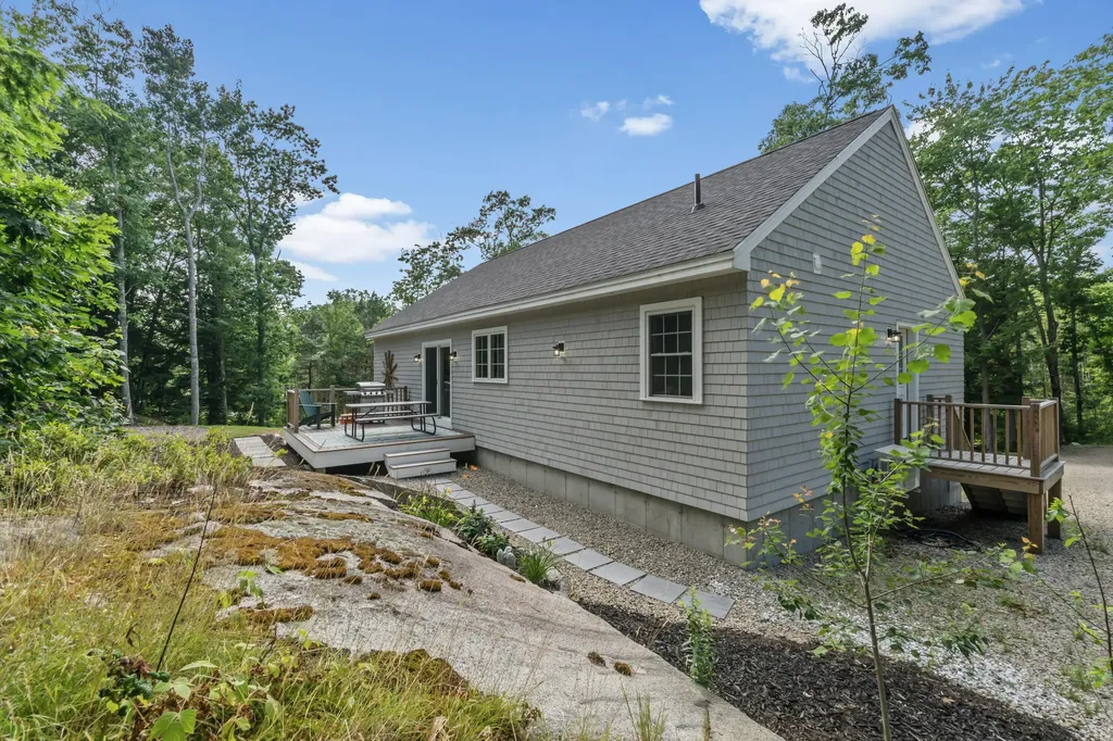 3 Thunder Hill Lane Kennebunkport ME 04046