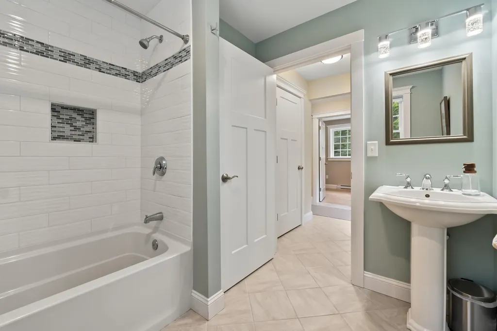 3 Thunder Hill Lane Kennebunkport ME 04046