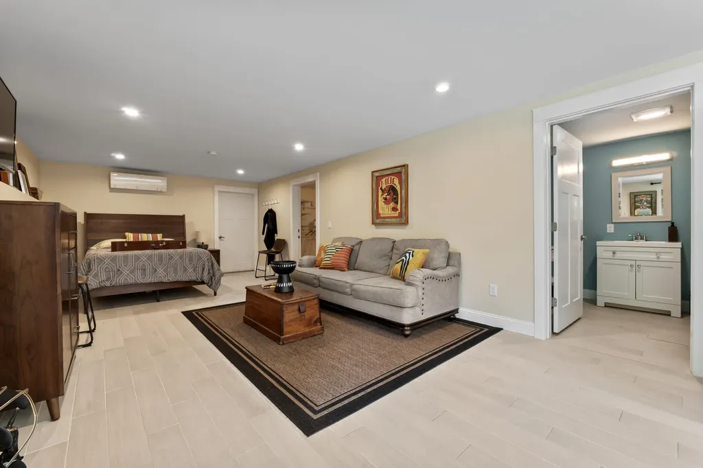 3 Thunder Hill Lane Kennebunkport ME 04046