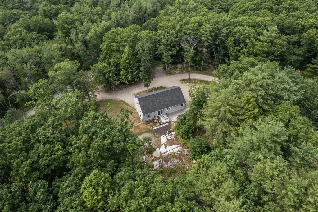3 Thunder Hill Lane Kennebunkport ME 04046