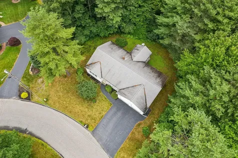 8 Brian Drive Brunswick ME 04011