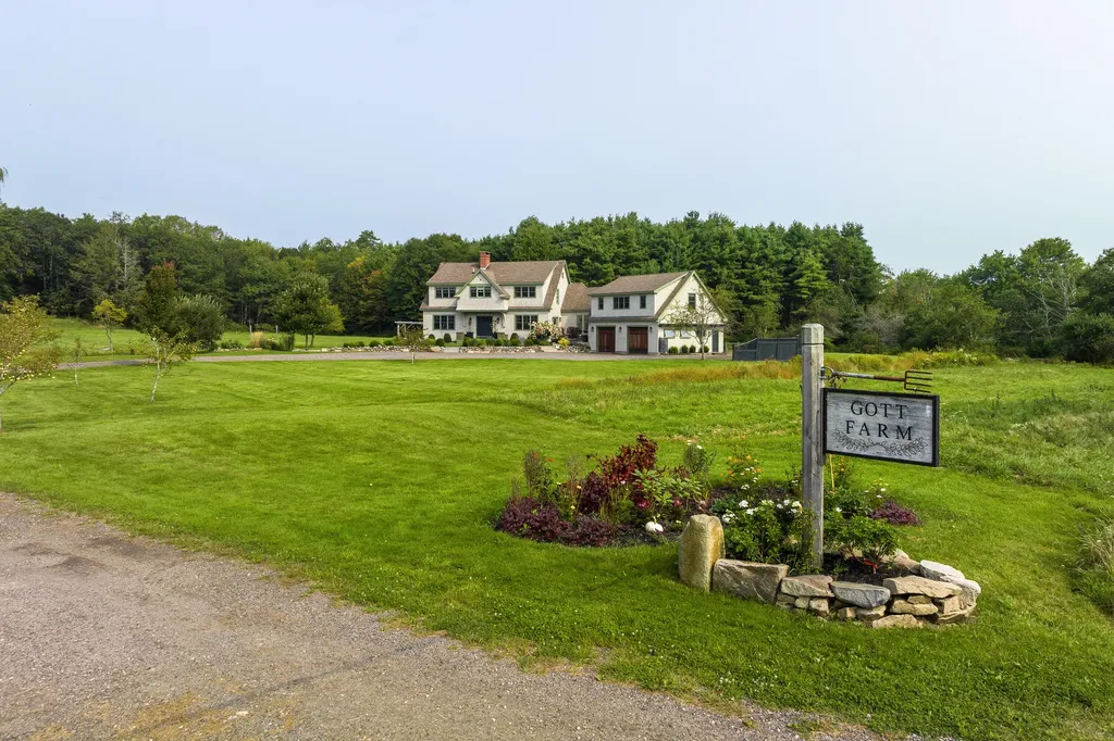 288 Arundel Road Kennebunkport ME 04046