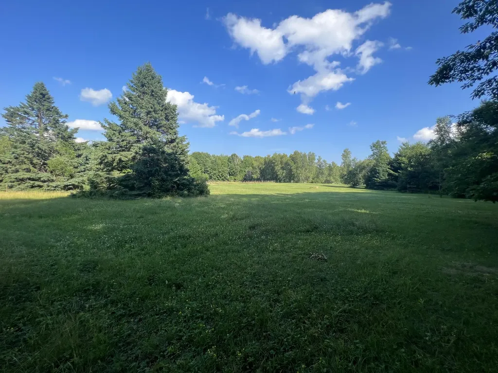 41 Heath Lane Hermon ME 04401