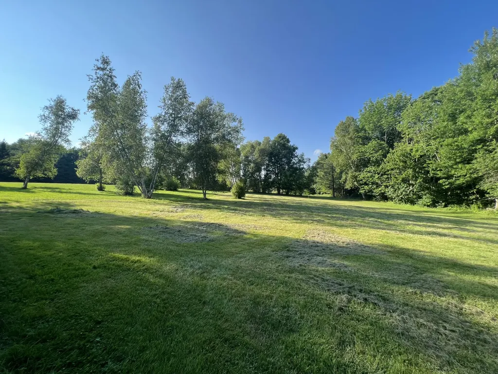 41 Heath Lane Hermon ME 04401