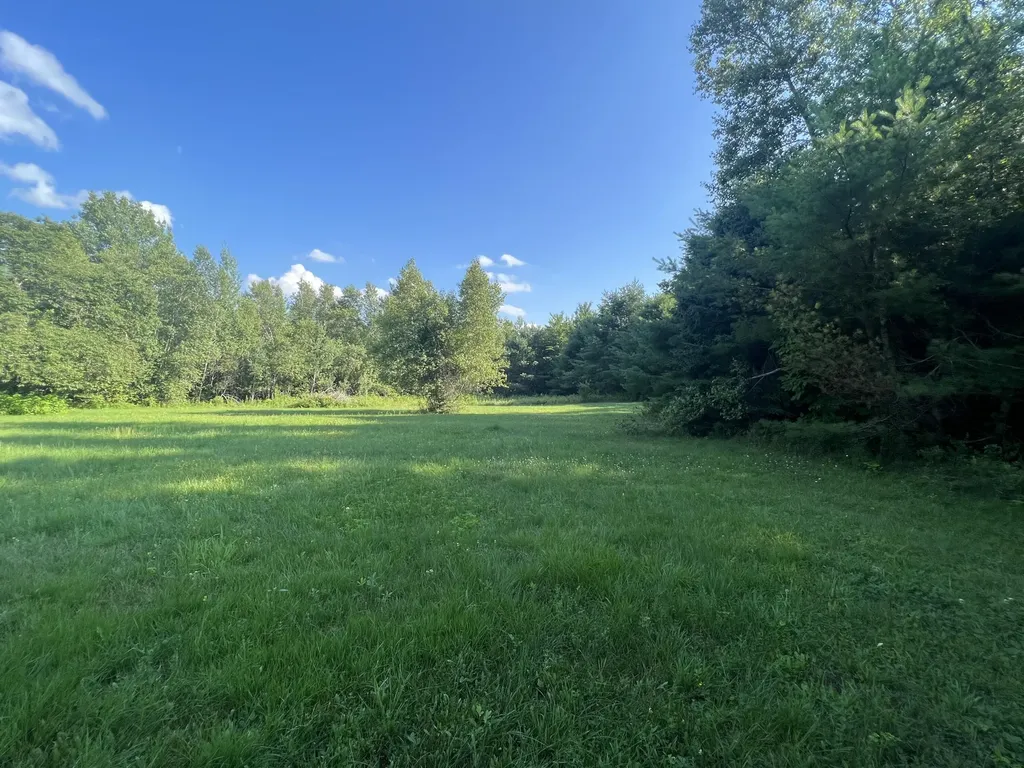 41 Heath Lane Hermon ME 04401