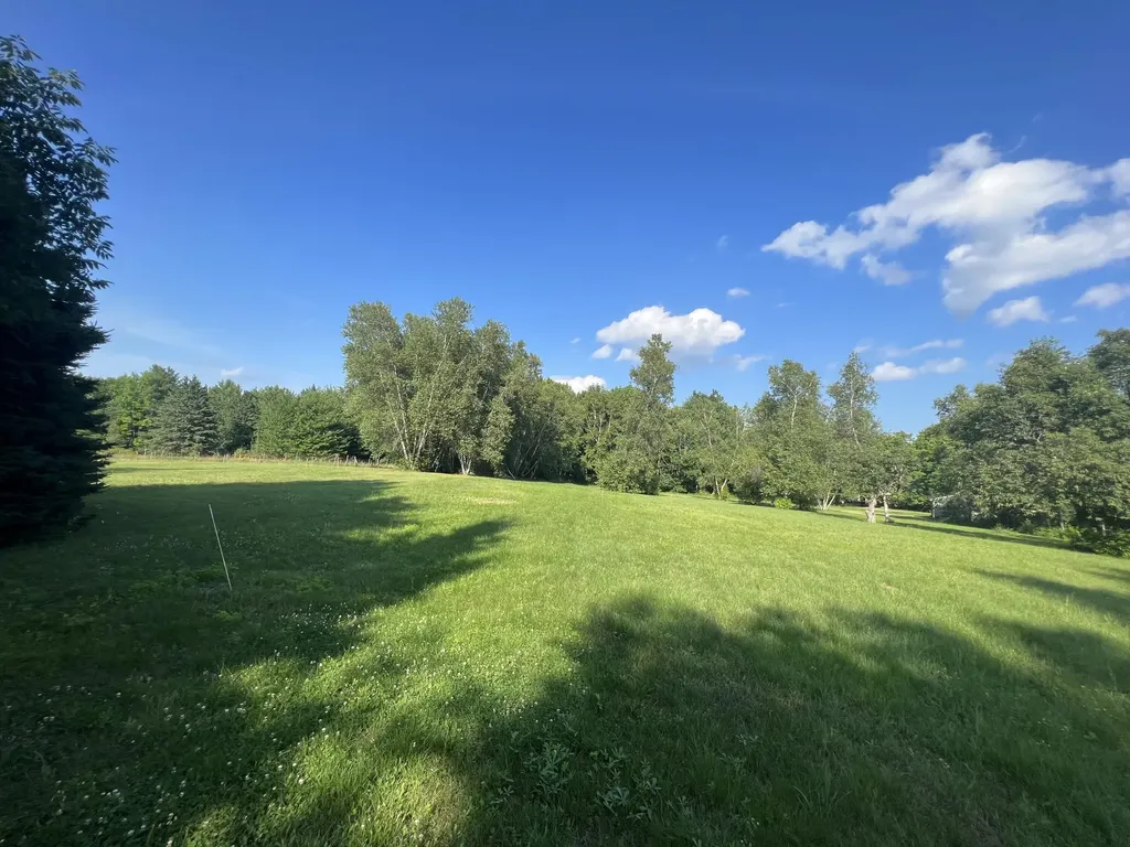 41 Heath Lane Hermon ME 04401