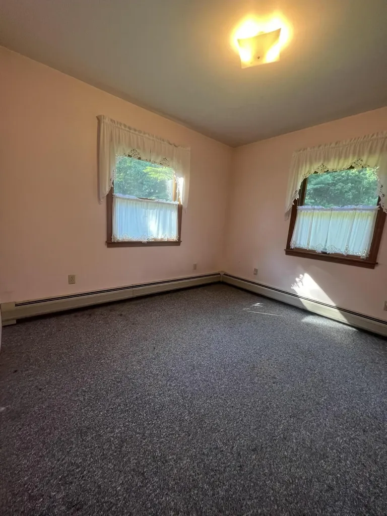 41 Heath Lane Hermon ME 04401