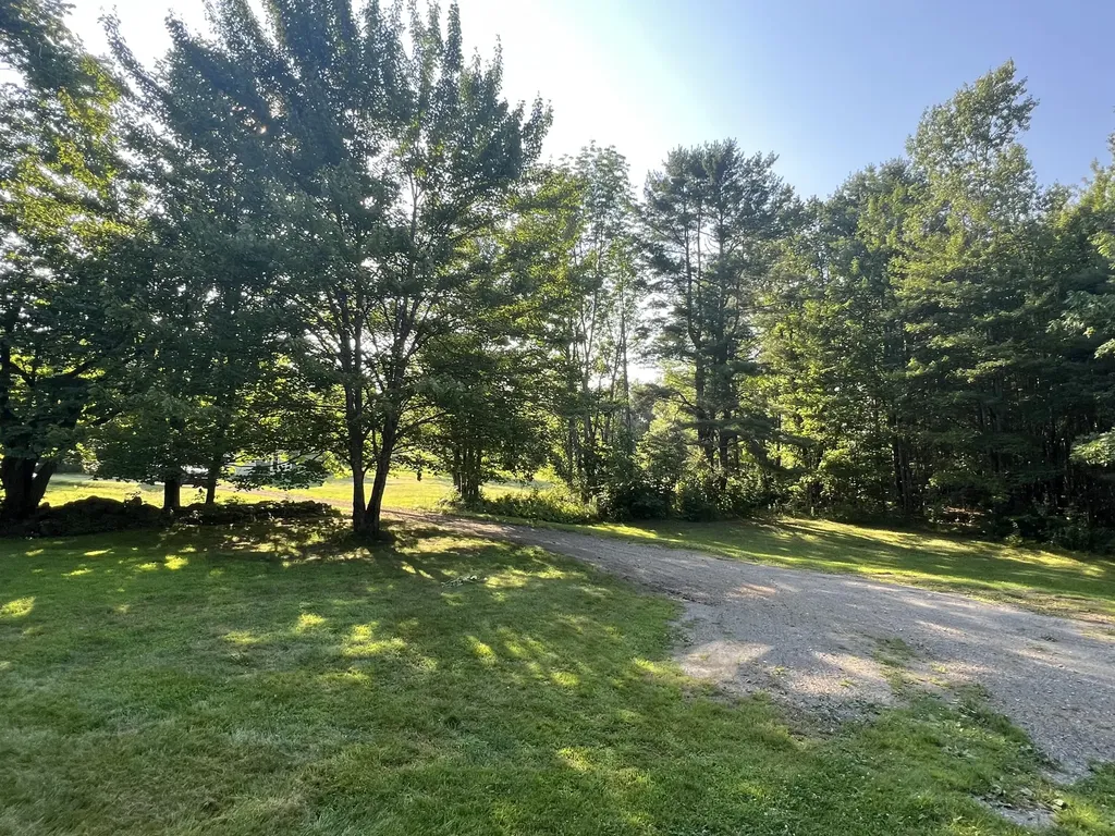 41 Heath Lane Hermon ME 04401