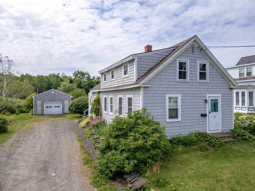 44 Thomaston Street Rockland ME 04841