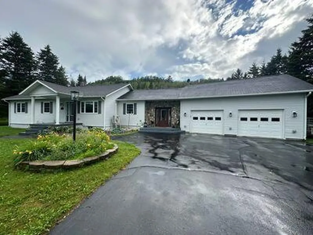 127 Bradbury Road Fort Kent ME 04743