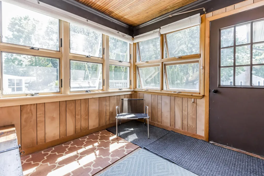 55 Monroe Avenue Westbrook ME 04092