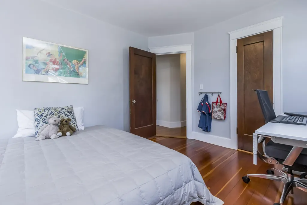 55 Monroe Avenue Westbrook ME 04092