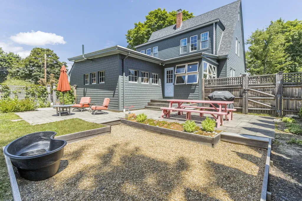 55 Monroe Avenue Westbrook ME 04092