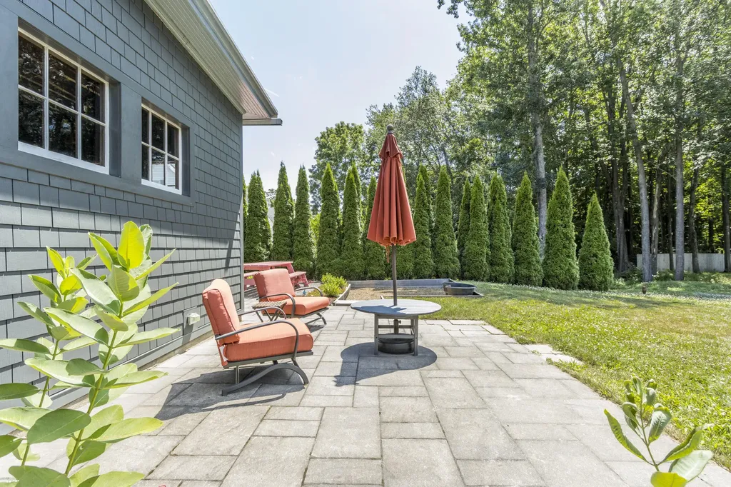 55 Monroe Avenue Westbrook ME 04092