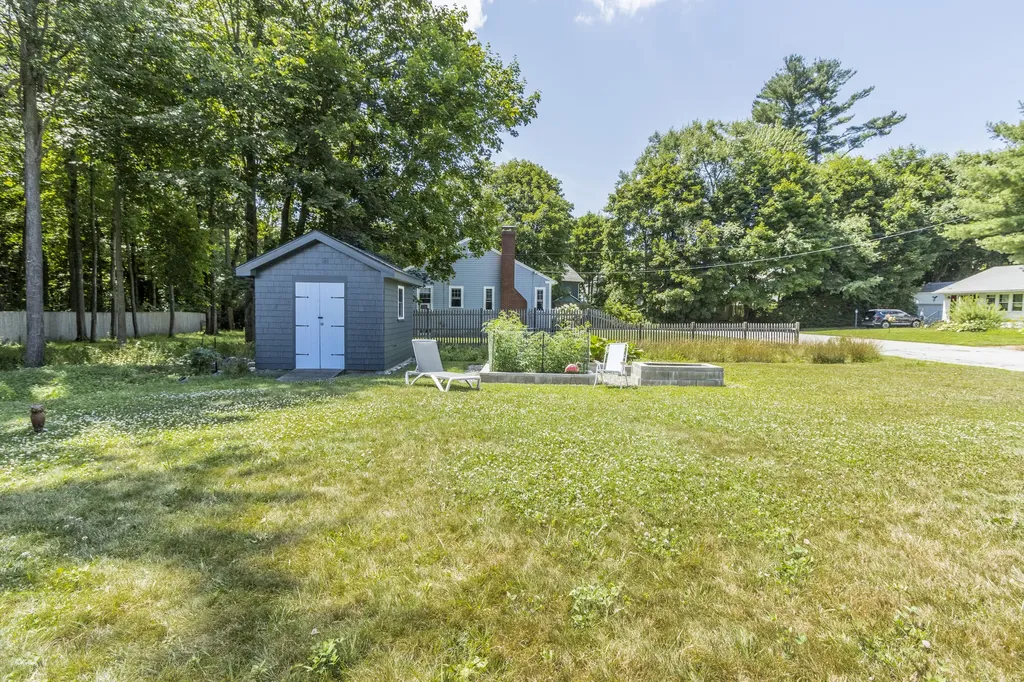 55 Monroe Avenue Westbrook ME 04092