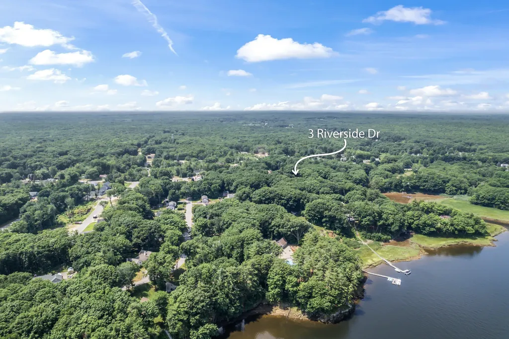 3 Riverview Drive Biddeford ME 04005