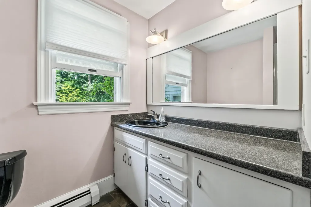 3 Riverview Drive Biddeford ME 04005