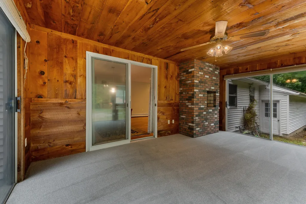 3 Riverview Drive Biddeford ME 04005