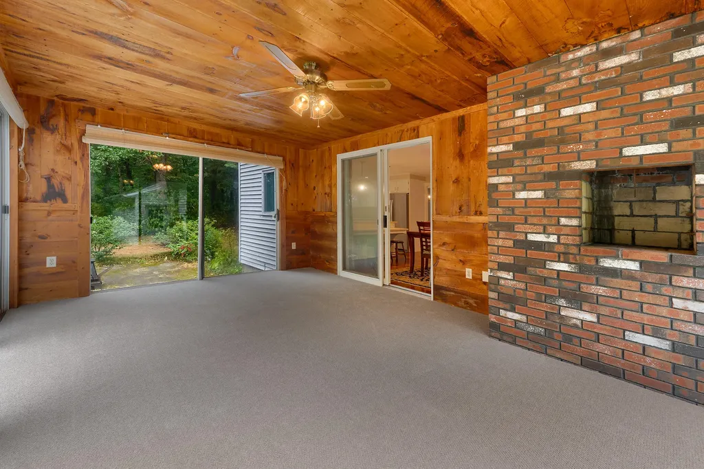 3 Riverview Drive Biddeford ME 04005