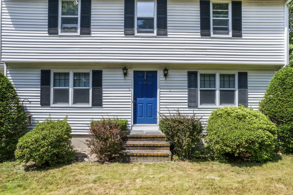 3 Riverview Drive Biddeford ME 04005