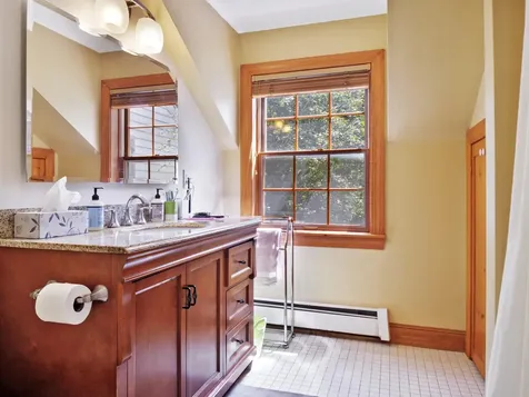 20 Hillcrest Street Waterville ME 04901