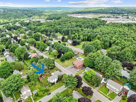 20 Hillcrest Street Waterville ME 04901