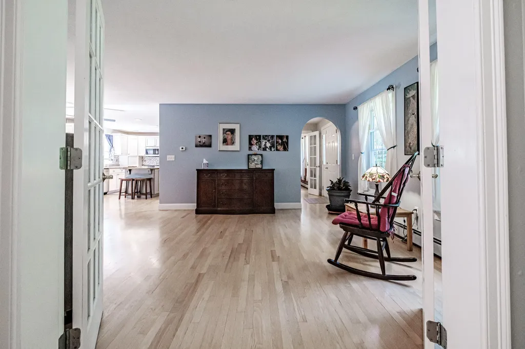 8 Goldenwood Drive Scarborough ME 04074