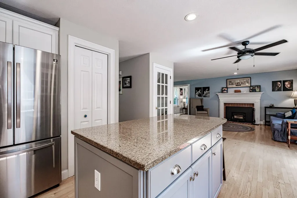 8 Goldenwood Drive Scarborough ME 04074