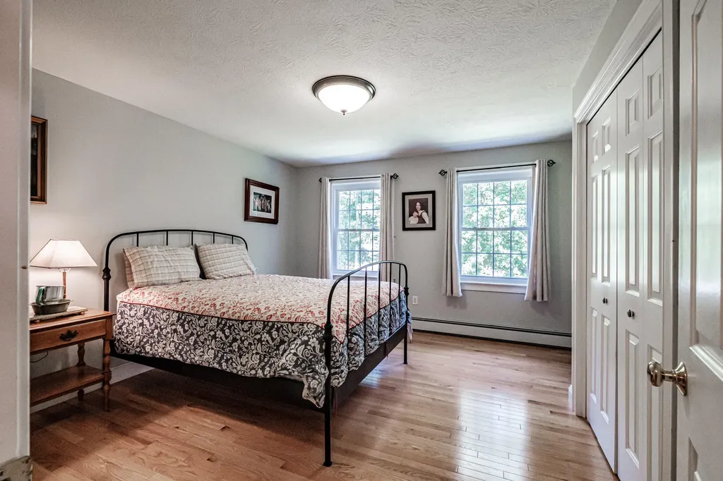 8 Goldenwood Drive Scarborough ME 04074