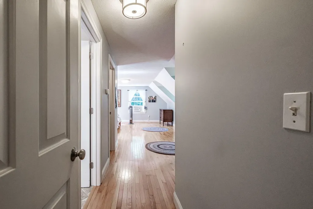 8 Goldenwood Drive Scarborough ME 04074