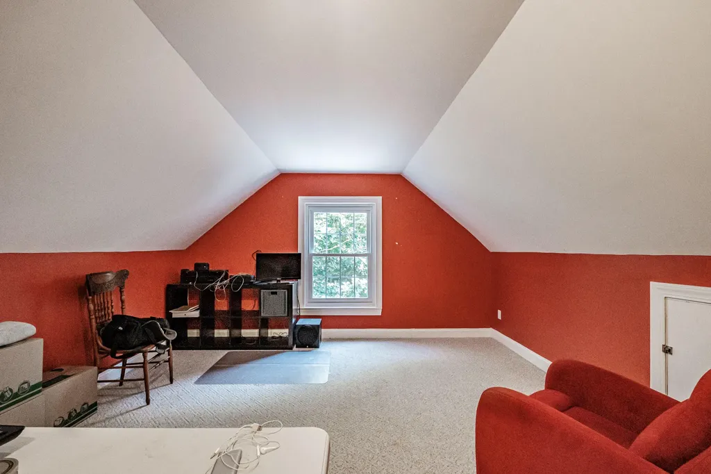 8 Goldenwood Drive Scarborough ME 04074