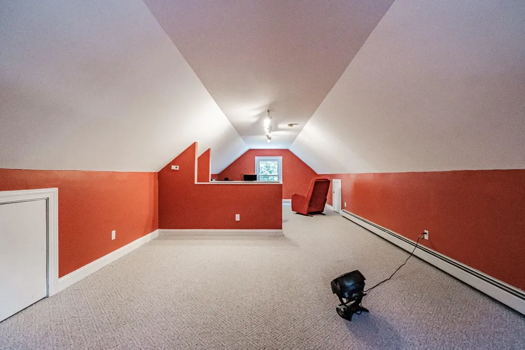 8 Goldenwood Drive Scarborough ME 04074