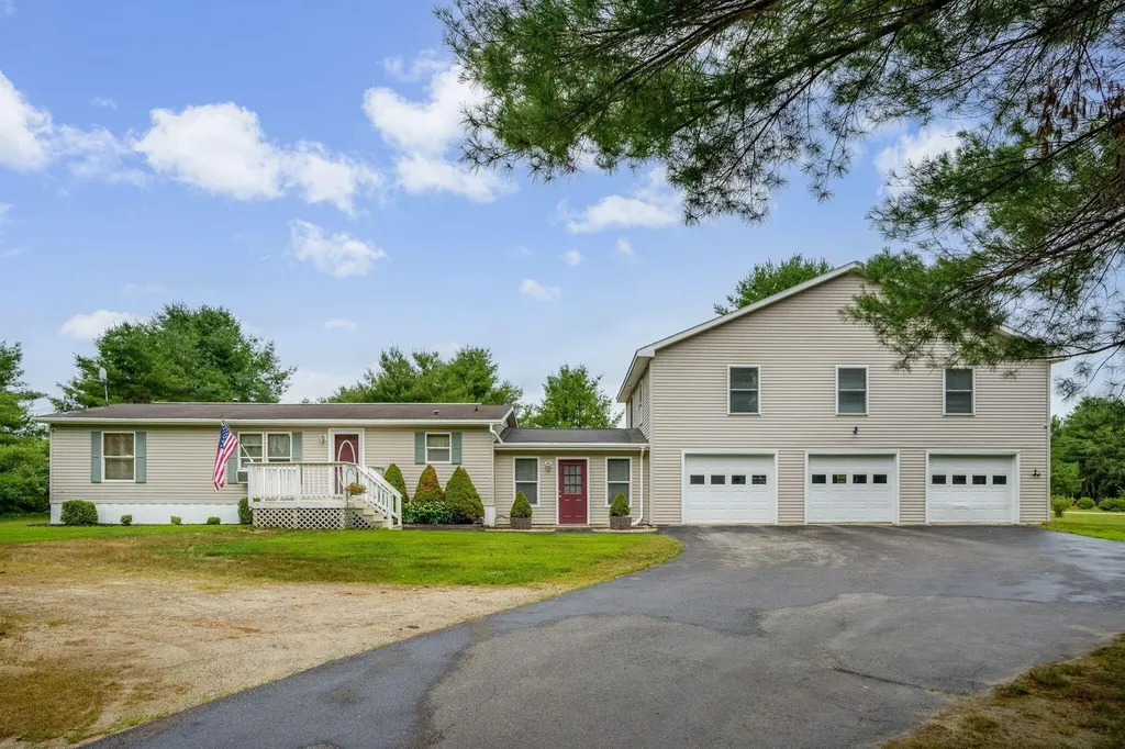 37 Old Post Road Lyman ME 04002