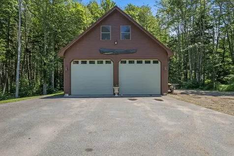 101 Eastern Avenue Boothbay Harbor ME 04538
