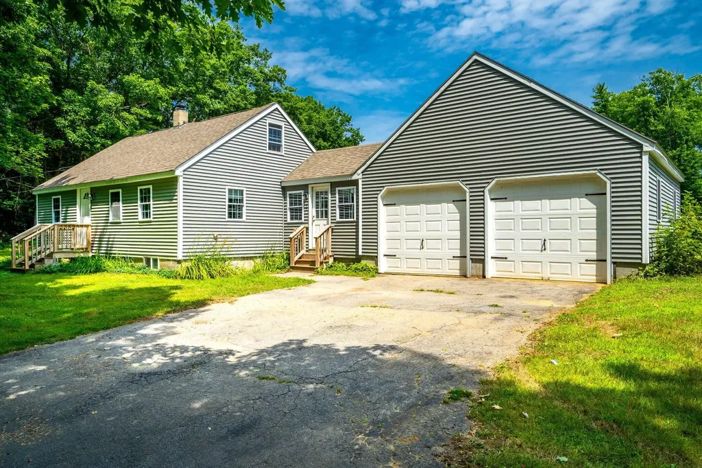 35 Moody Road Limington ME 04049