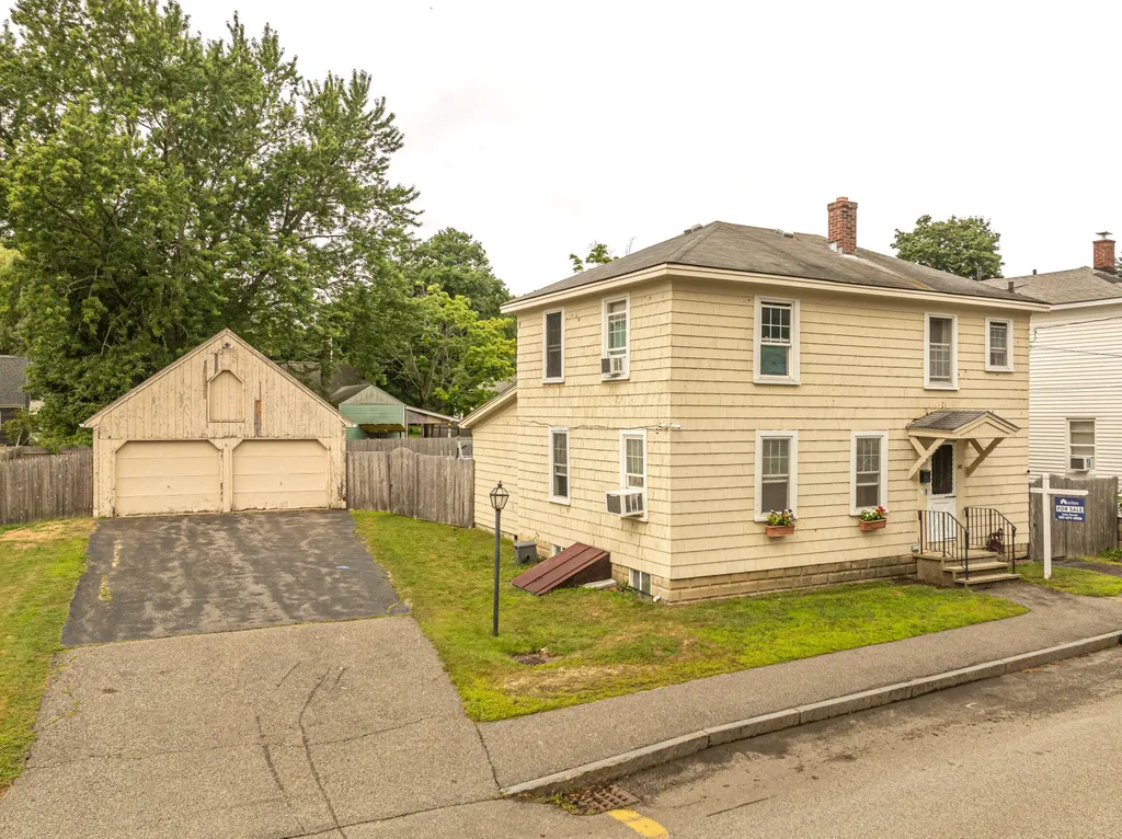 48 Myrtle Street Westbrook ME 04092
