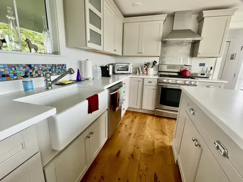 59 Atlantic Avenue Vinalhaven ME 04863