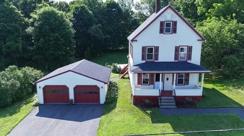 25 Walker Avenue Lewiston ME 04240