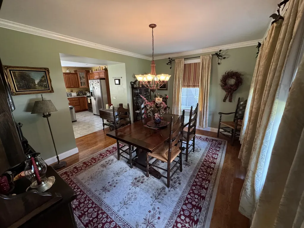 31 Pinnacle Drive Auburn ME 04210