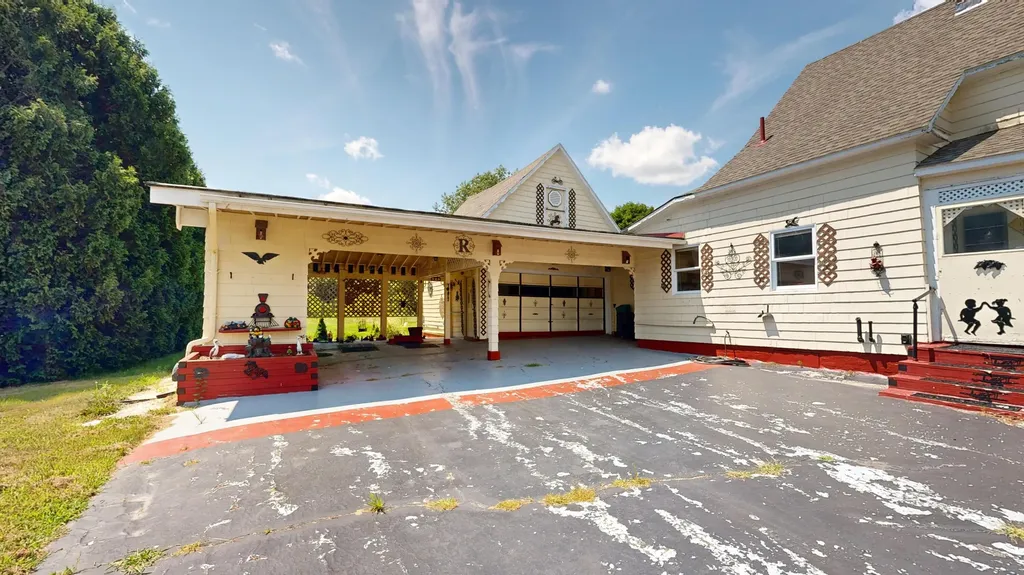 47 Grove Street Lewiston ME 04240
